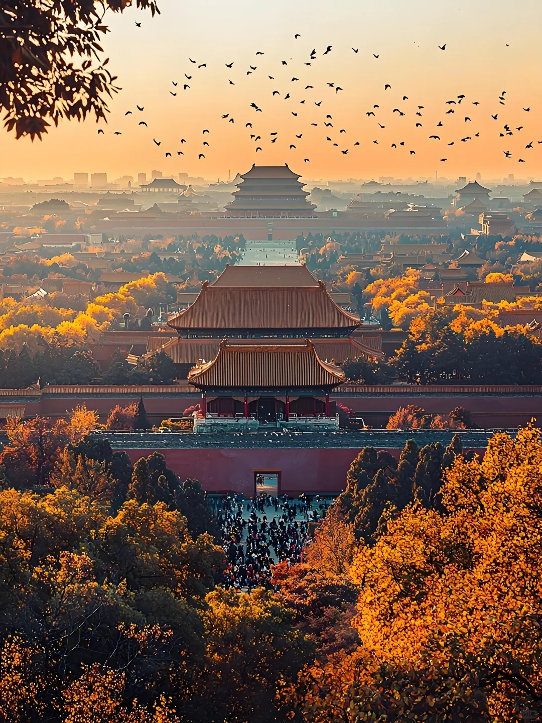The storm of the Forbidden City and the fireworks of the Night Market